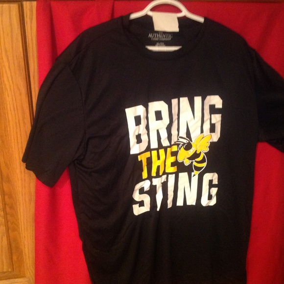 Sarnia  Sting shirt - Picture 1 of 3
